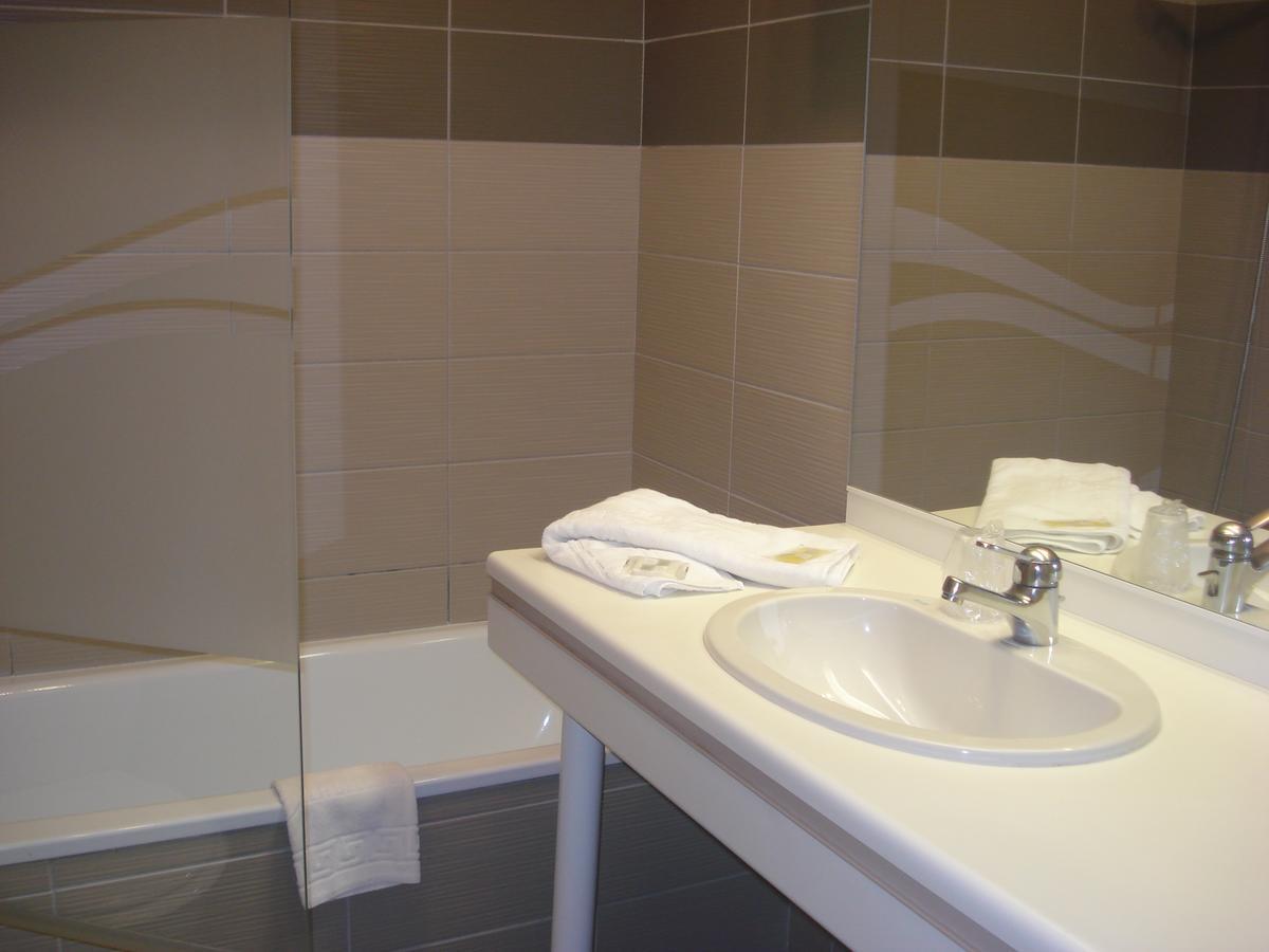 Hotel La Belle Etoile Thouaré-sur-Loire エクステリア 写真