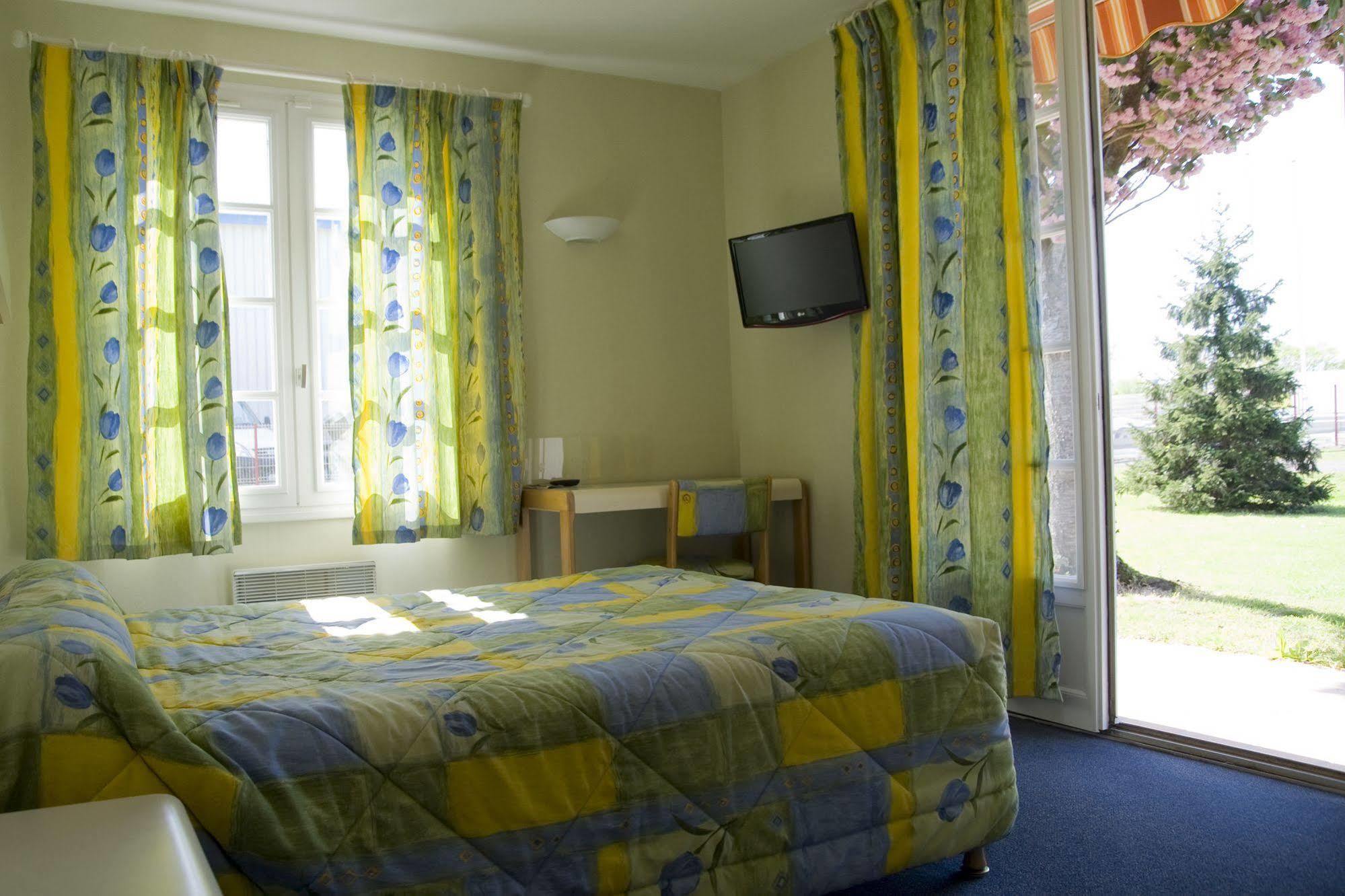 Hotel La Belle Etoile Thouaré-sur-Loire エクステリア 写真